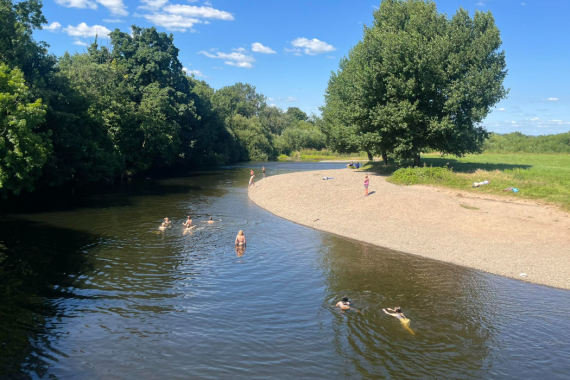 Llandeilo Swing Bridge swimming pool